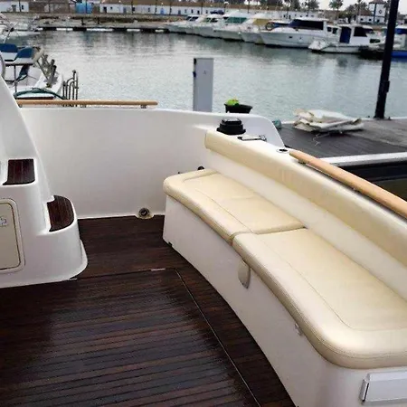Yate De Lujo En Luxury Yacht In 보트호텔