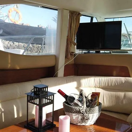 Yate De Lujo En Luxury Yacht In * Getxo